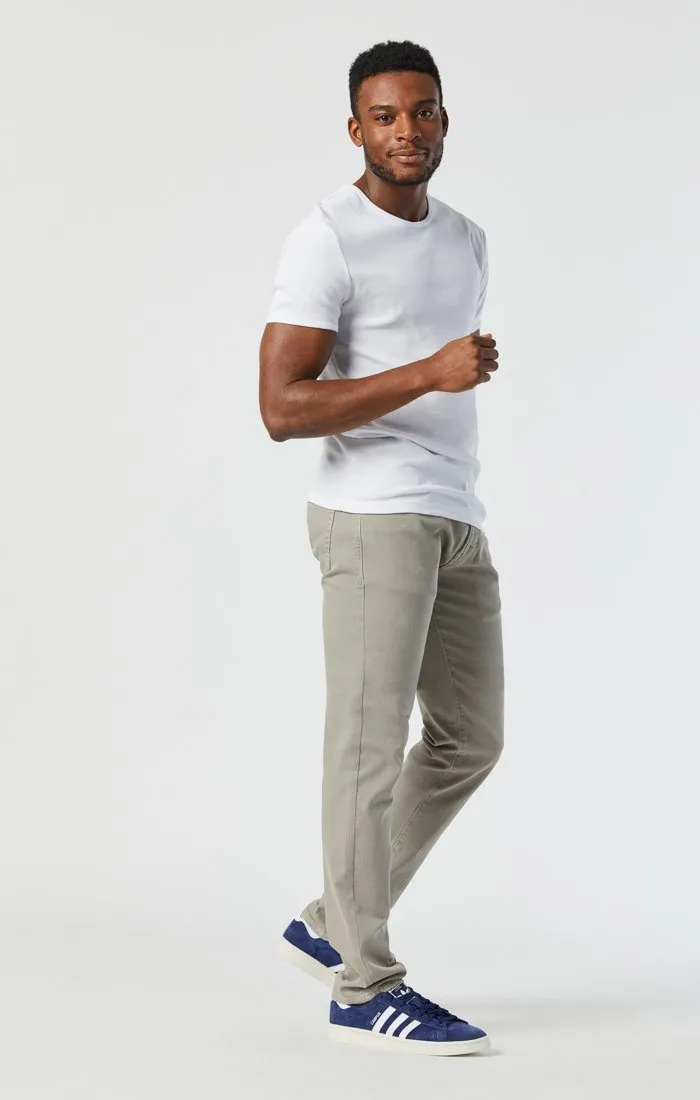 JAKE SLIM LEG IN STONE WASHED COMFORT