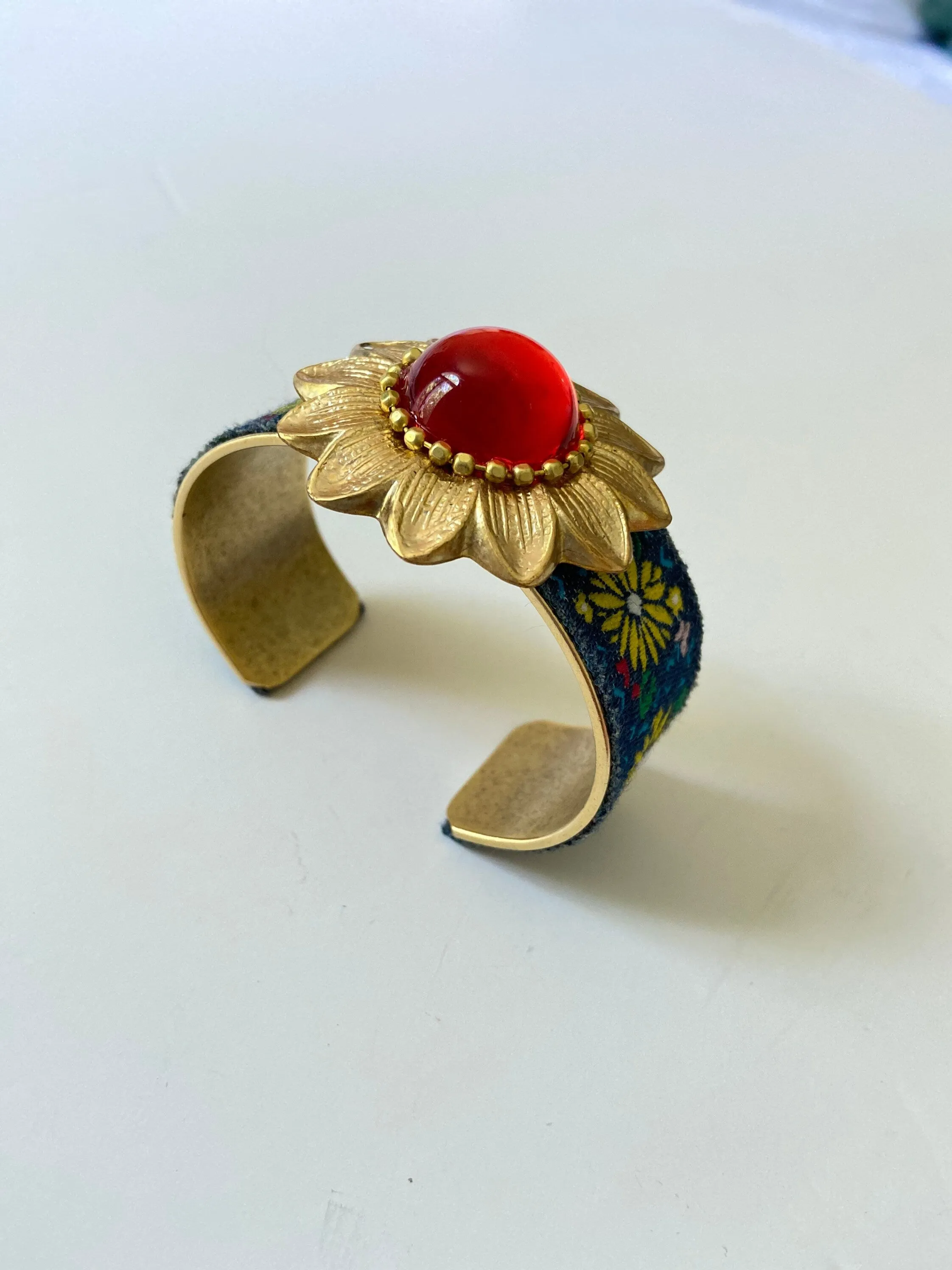 Larsa Flower Cuff Bracelet