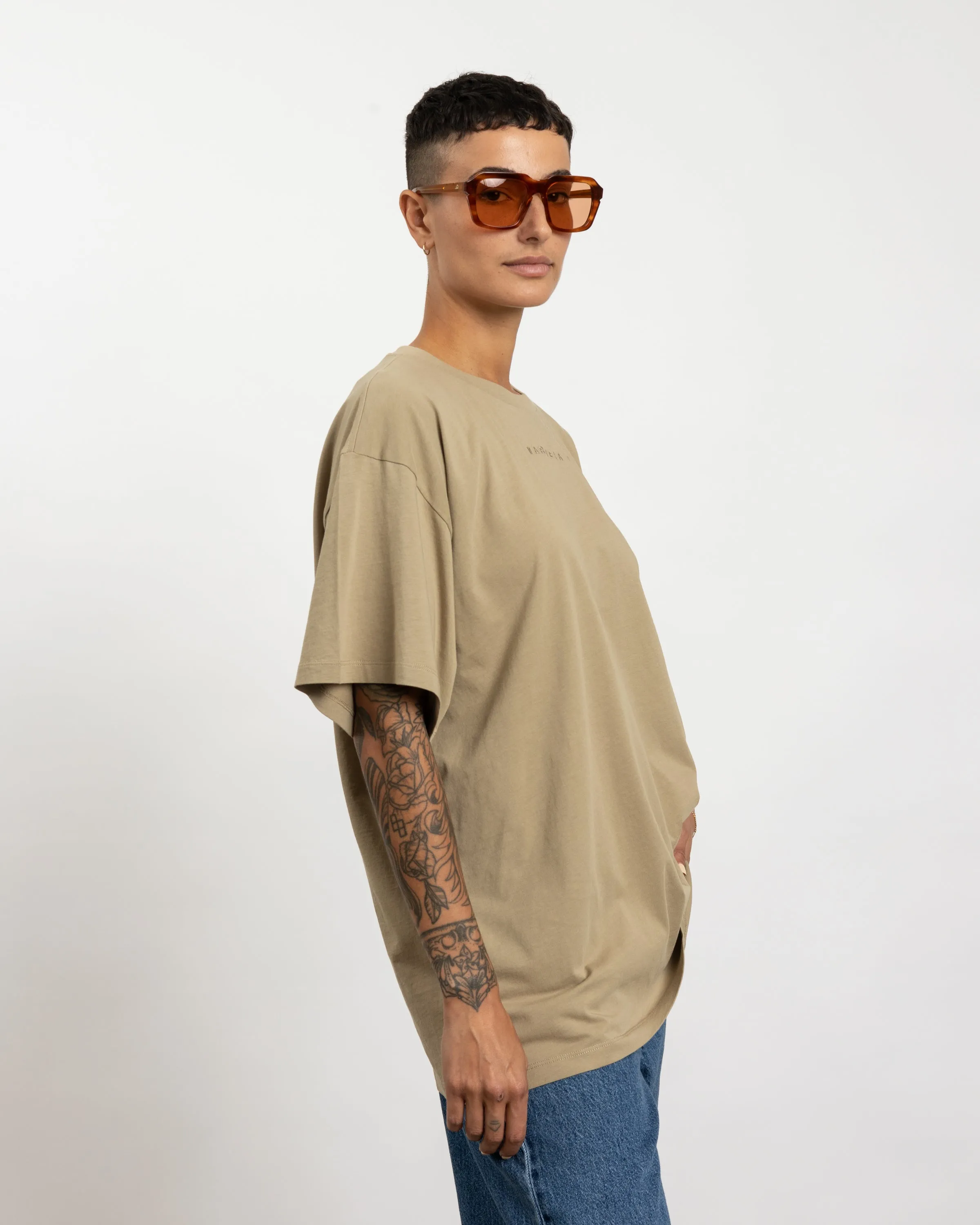 Logo T-Shirt in Beige