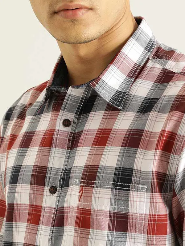 Men Checked Half Sleeve Cotton Blend Shirt