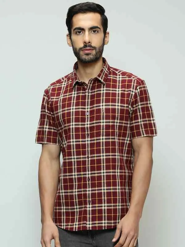 Men Checked Half Sleeve Cotton Shirt