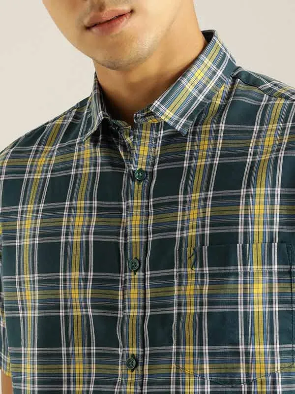 Men Checked Half Sleeve Cotton Shirt