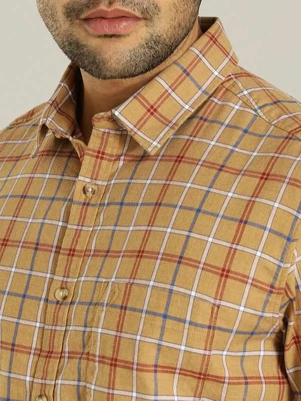 Men Checked Half Sleeve Cotton Shirt