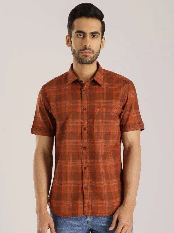 Men Checked Half Sleeve Cotton Shirt