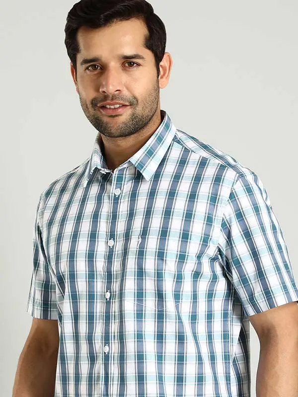 Men Checked Half Sleeve Cotton Shirt