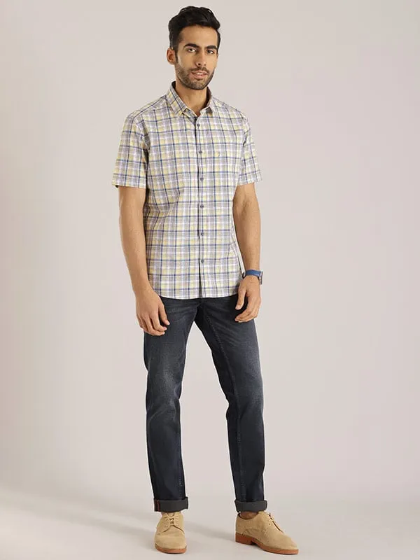 Men Checked Half Sleeve Cotton Shirt