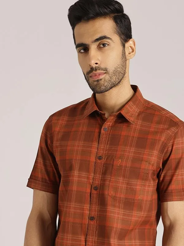 Men Checked Half Sleeve Cotton Shirt