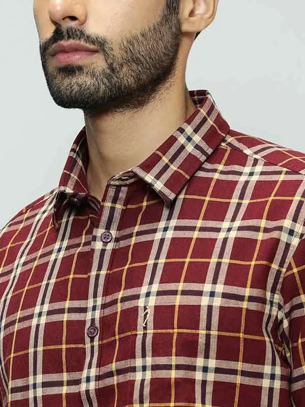 Men Checked Half Sleeve Cotton Shirt