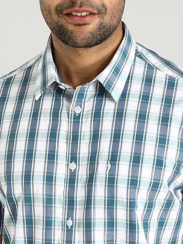 Men Checked Half Sleeve Cotton Shirt